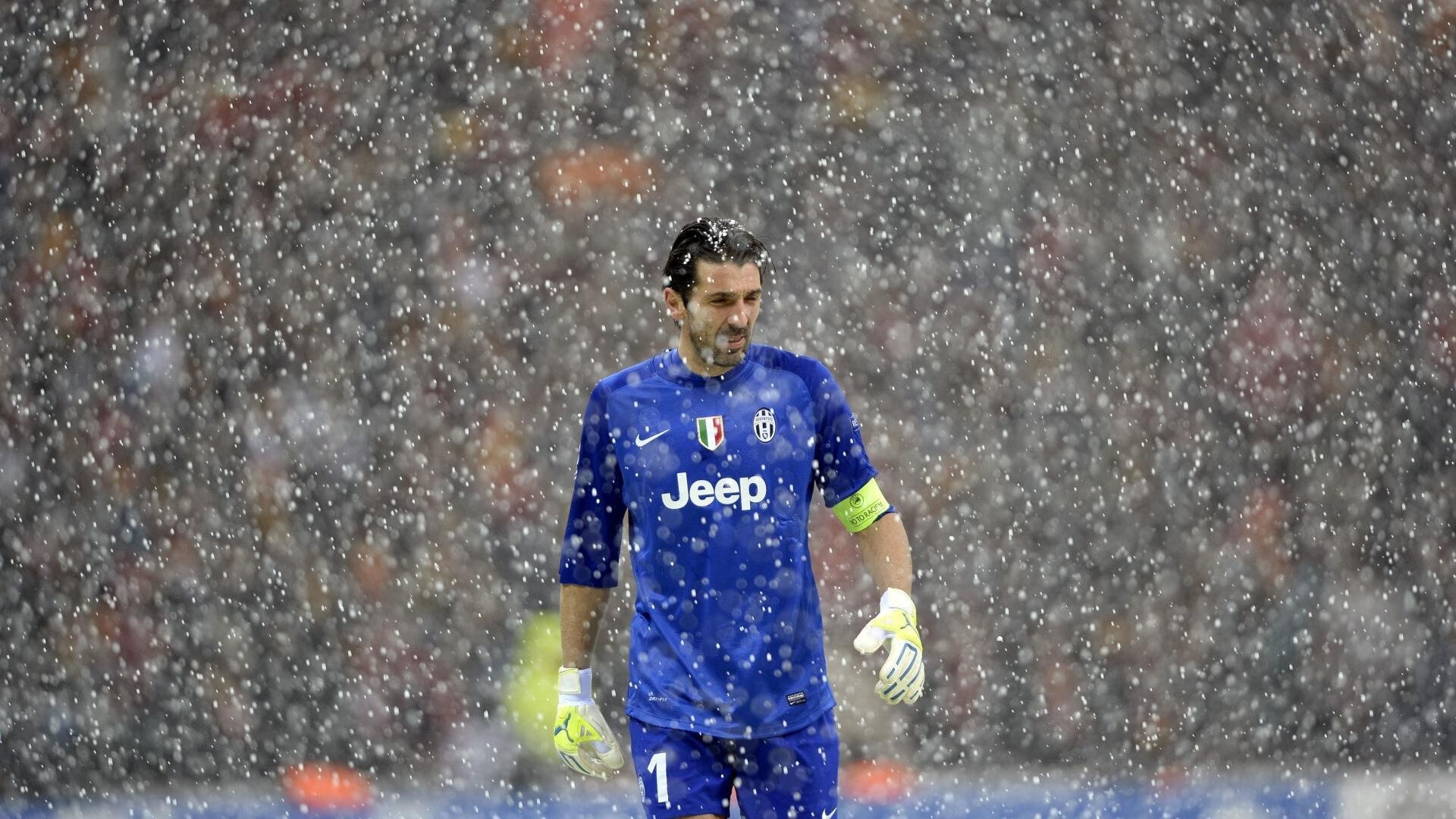 开云体育官网下载-《PUBGMobile》“极限突击”线下总决赛，极限操作点燃全场！